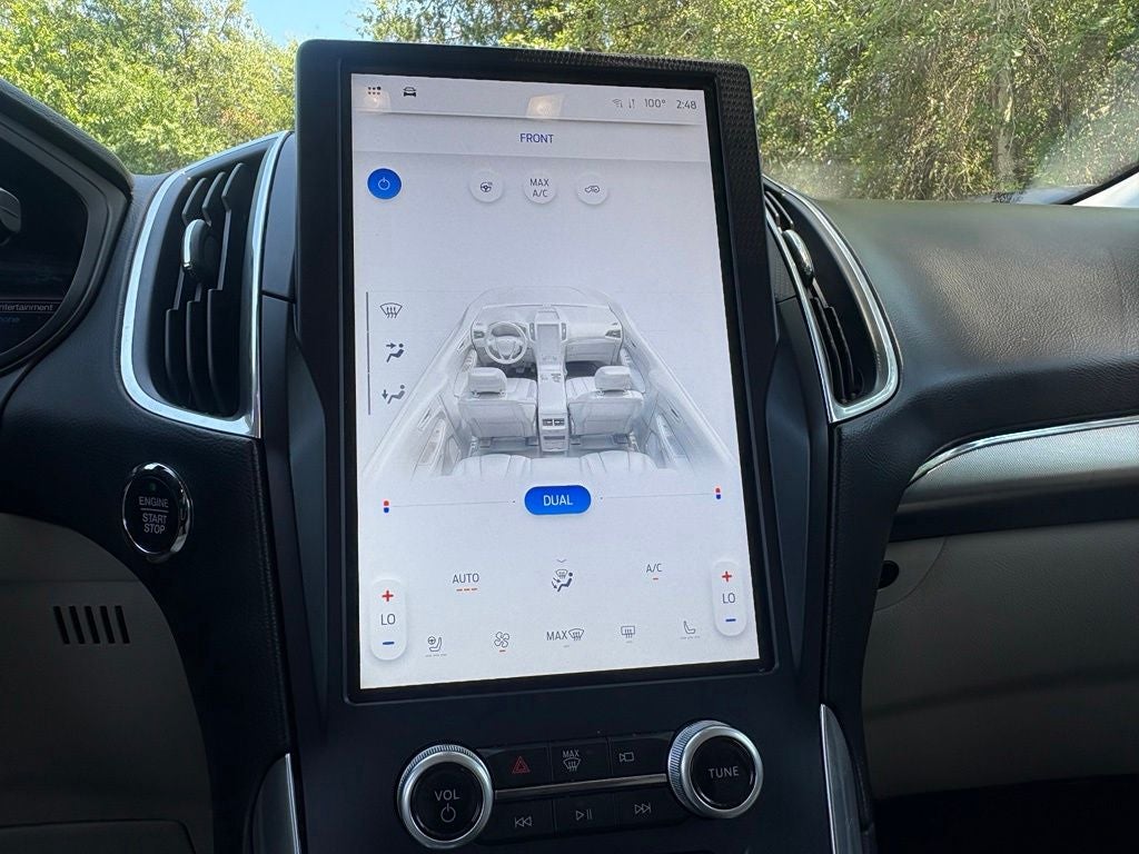2023 Ford Edge Titanium