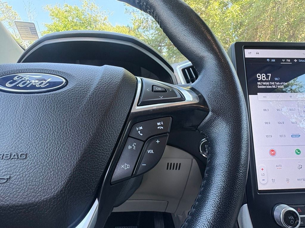 2023 Ford Edge Titanium