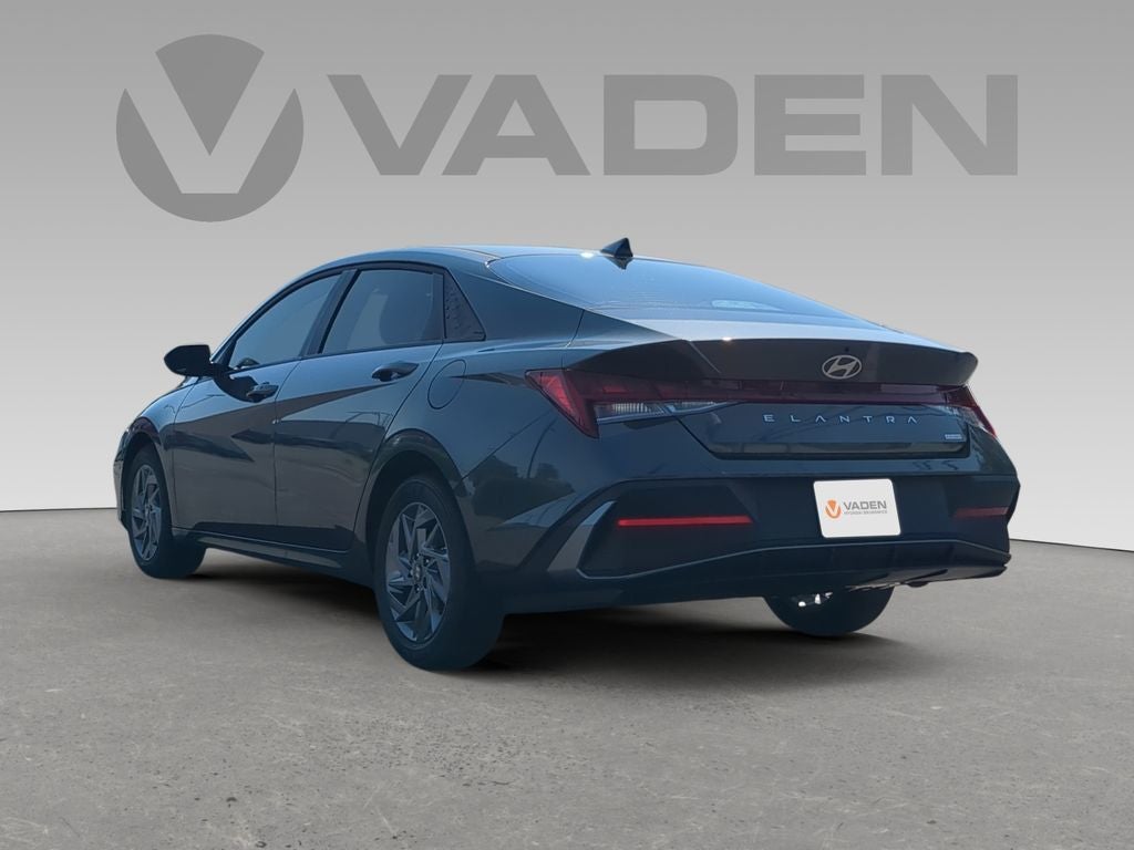 2024 Hyundai Elantra Hybrid Blue