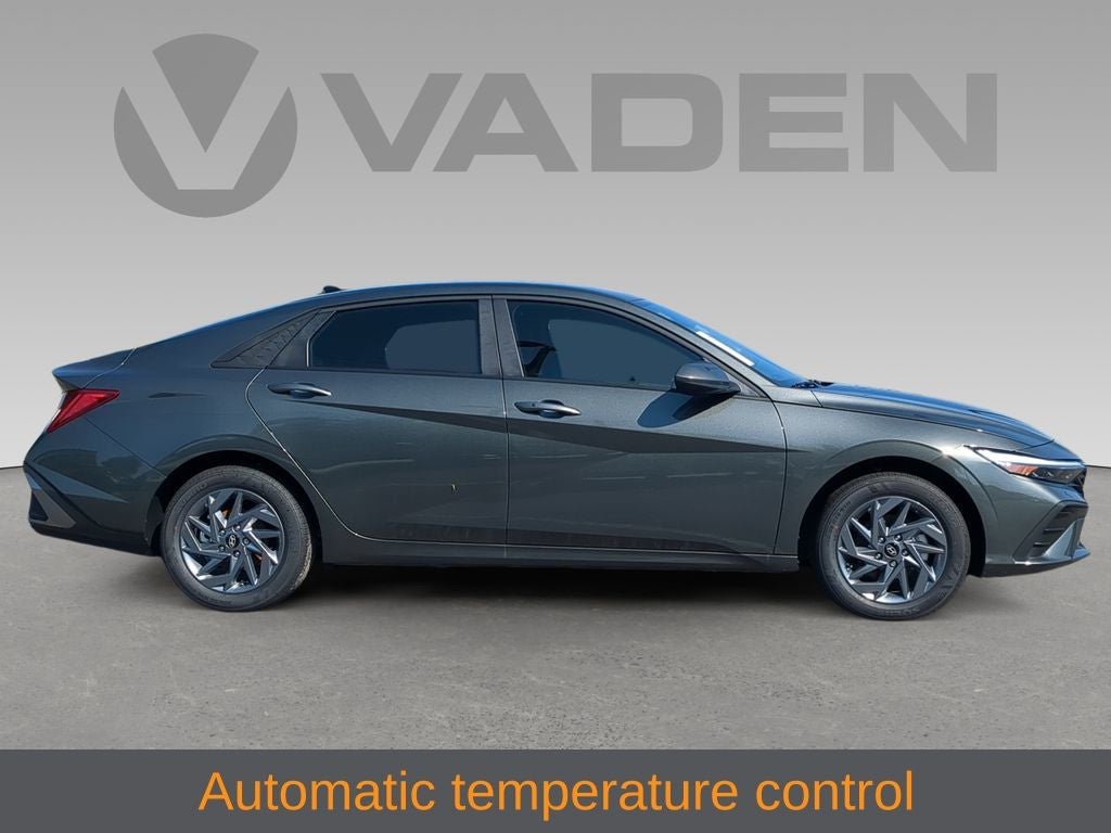 2024 Hyundai Elantra Hybrid Blue