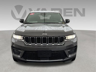 2025 Jeep Grand Cherokee Laredo 4x2