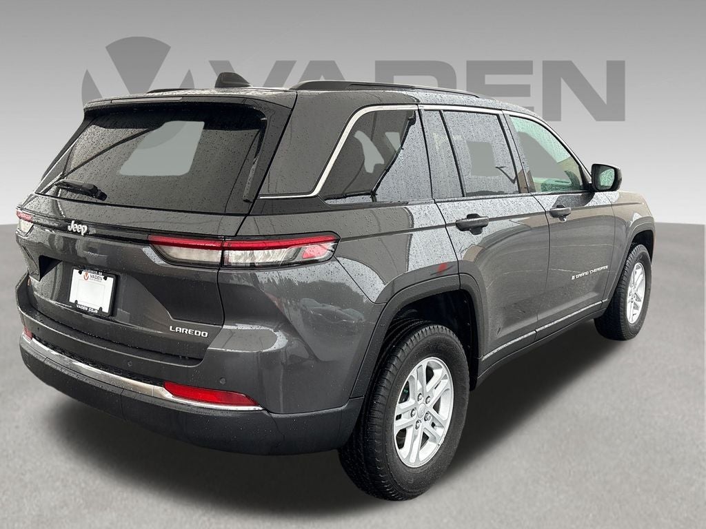 2025 Jeep Grand Cherokee Laredo 4x2