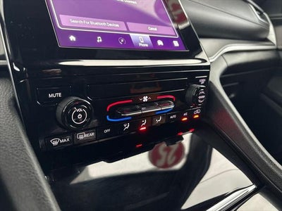 2025 Jeep Grand Cherokee Laredo 4x2