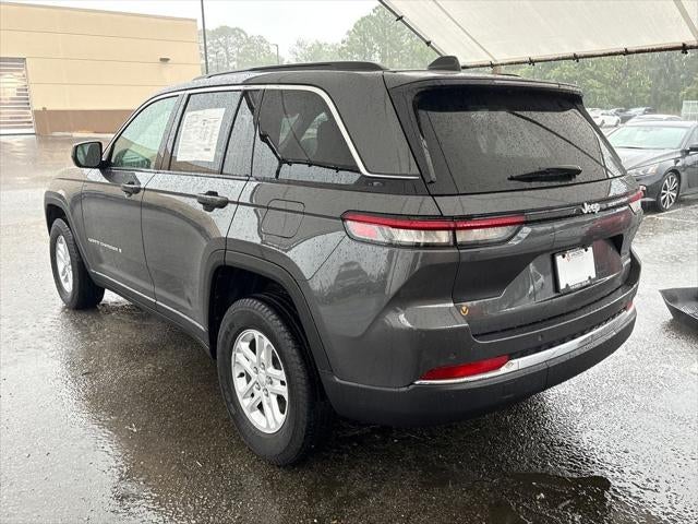 2025 Jeep Grand Cherokee Laredo 4x2