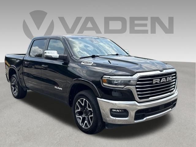 2025 RAM 1500 Laramie Crew Cab 4x4 5'7' Box
