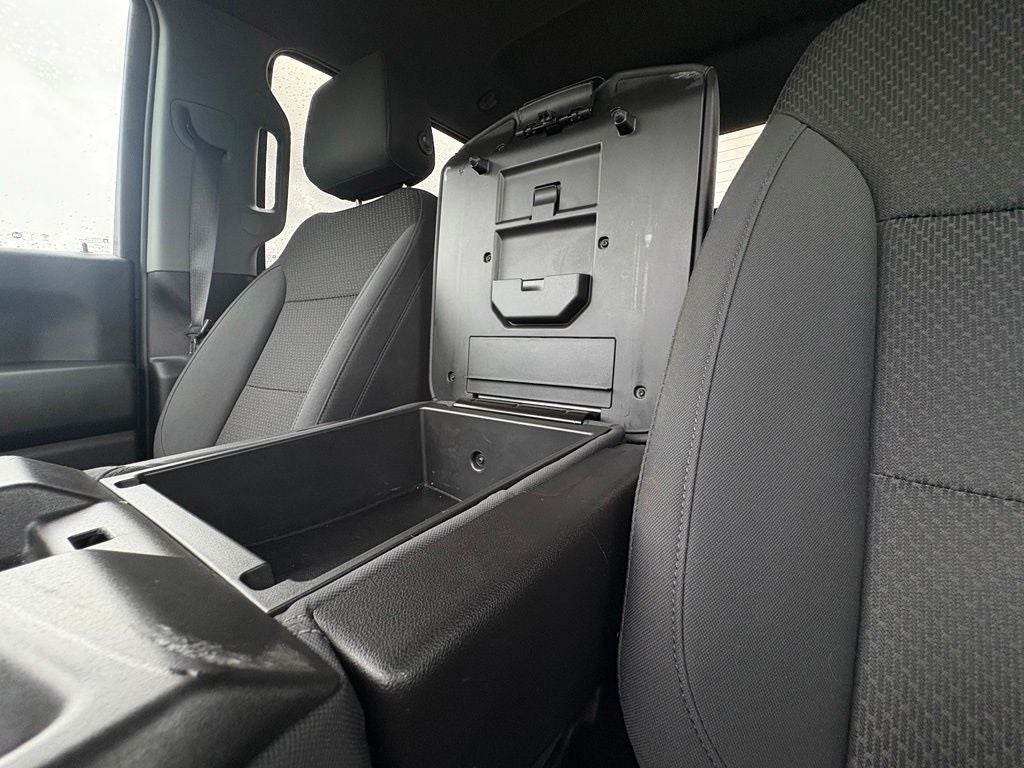 2020 Chevrolet Silverado 1500 4WD Crew Cab Short Bed Custom