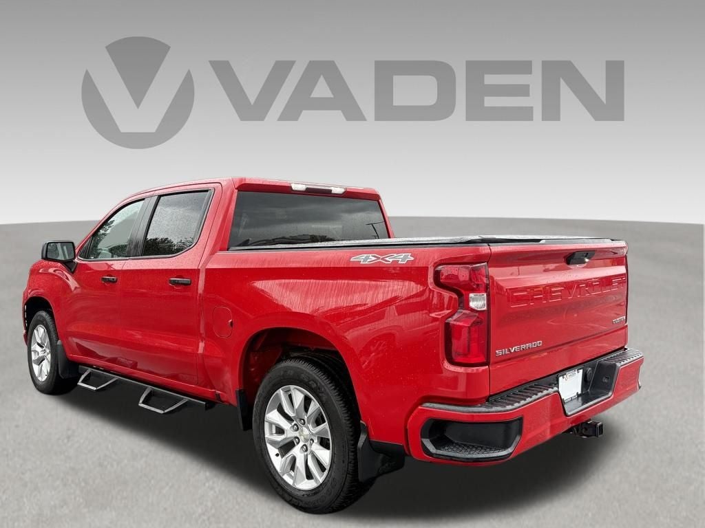 2020 Chevrolet Silverado 1500 4WD Crew Cab Short Bed Custom