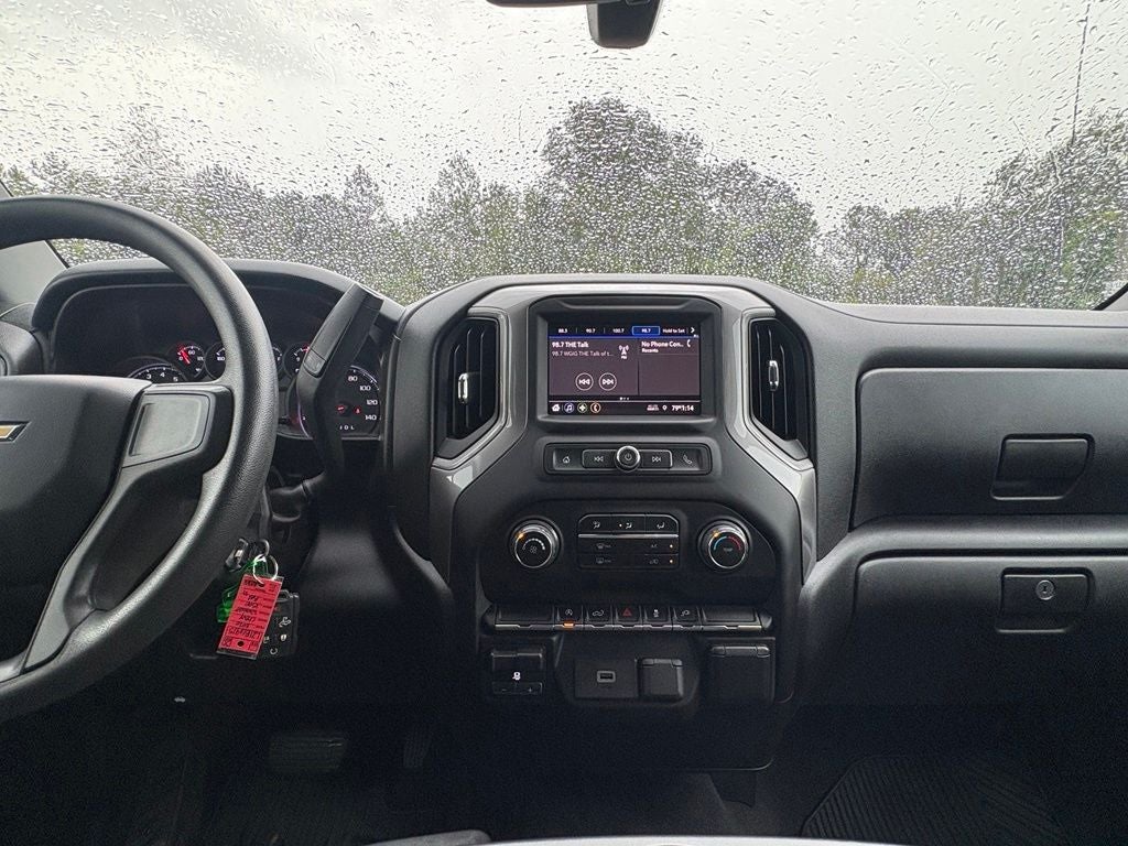 2020 Chevrolet Silverado 1500 4WD Crew Cab Short Bed Custom