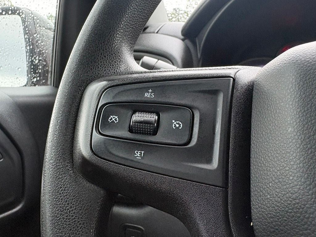 2020 Chevrolet Silverado 1500 4WD Crew Cab Short Bed Custom