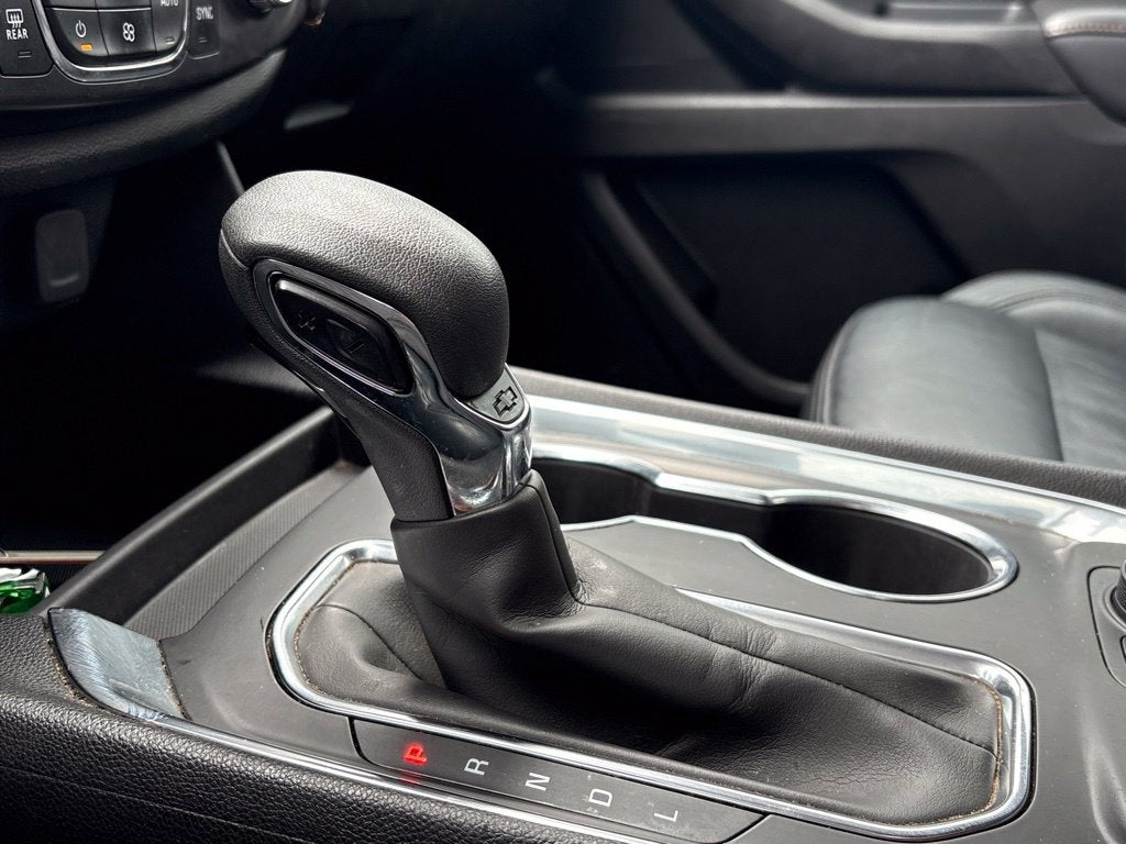 2021 Chevrolet Traverse FWD LT Cloth