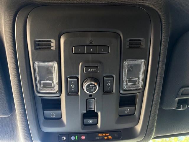 2024 Chevrolet Tahoe 4WD High Country