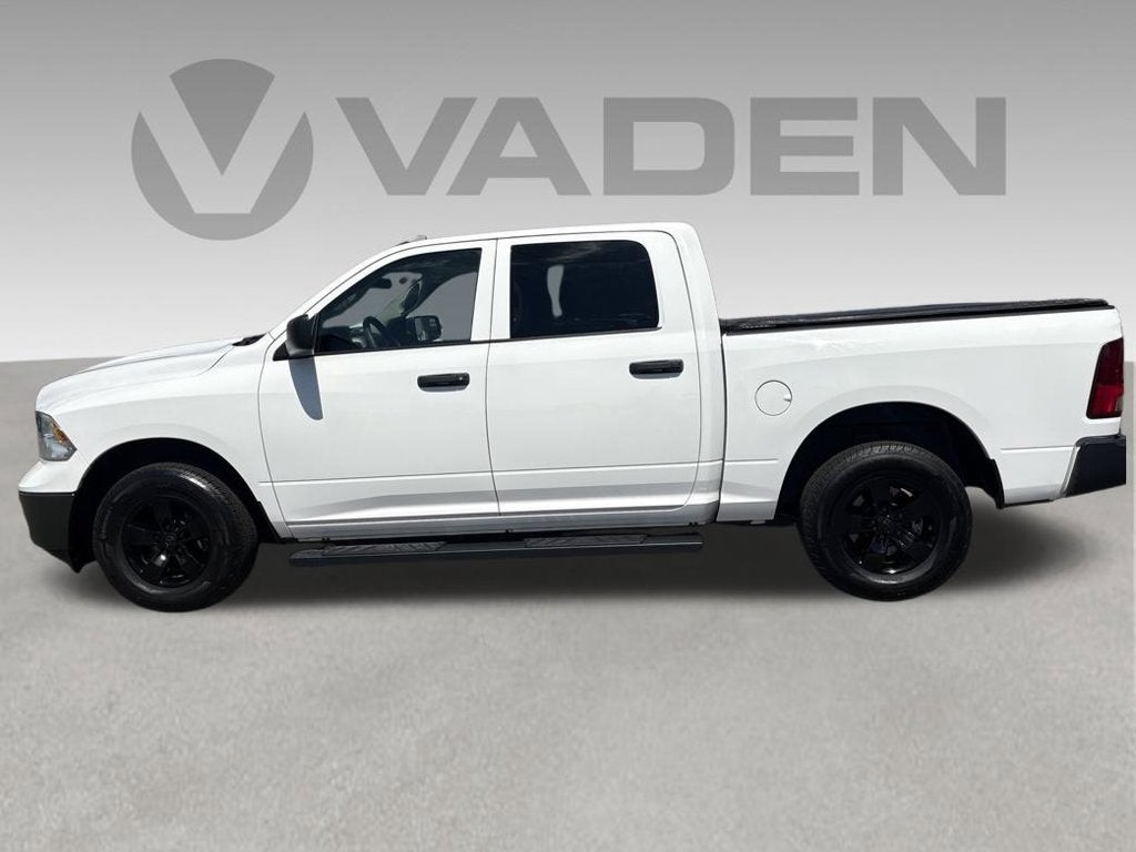 2021 RAM 1500 Classic Tradesman Crew Cab 4x4 5'7' Box