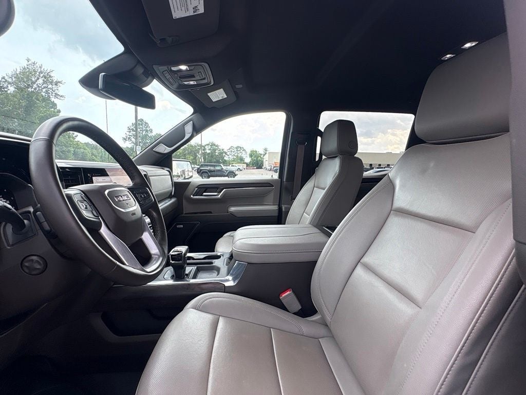 2024 GMC Sierra 1500 4WD Crew Cab Short Box SLT