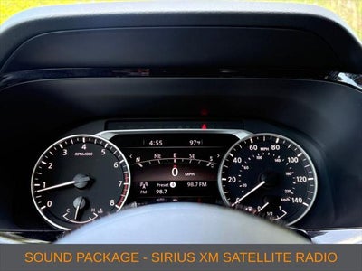 2024 Nissan Pathfinder SL 4WD