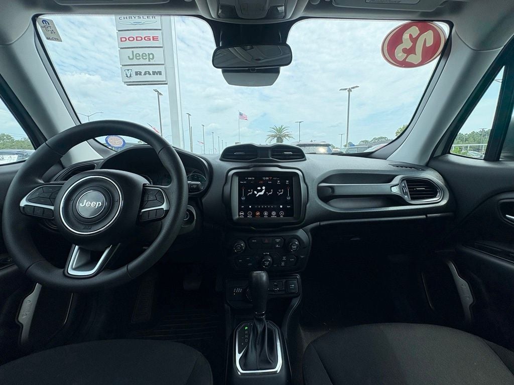 2023 Jeep Renegade Latitude 4x4