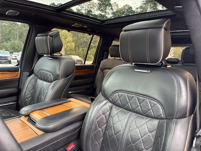 2022 Jeep Grand Wagoneer Series III