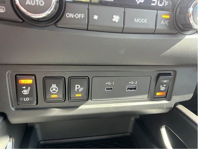 2025 Nissan Frontier SV
