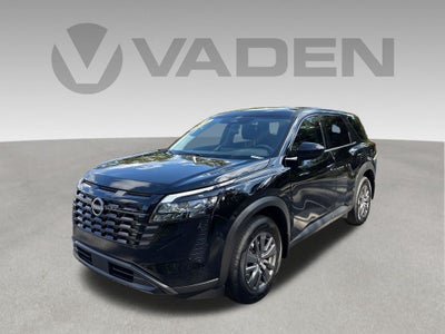 2026 Nissan Pathfinder S