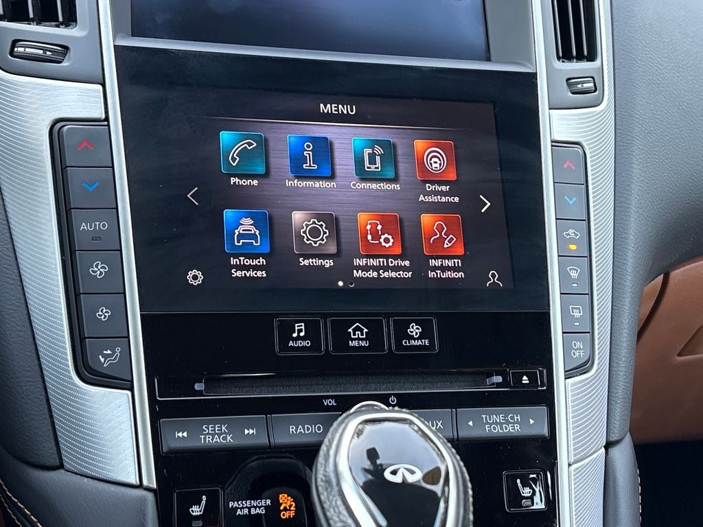 2023 INFINITI Q50 LUXE AWD