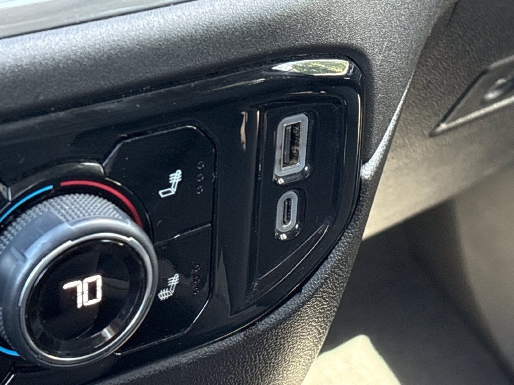 2025 Chevrolet Silverado 1500 LT LT1
