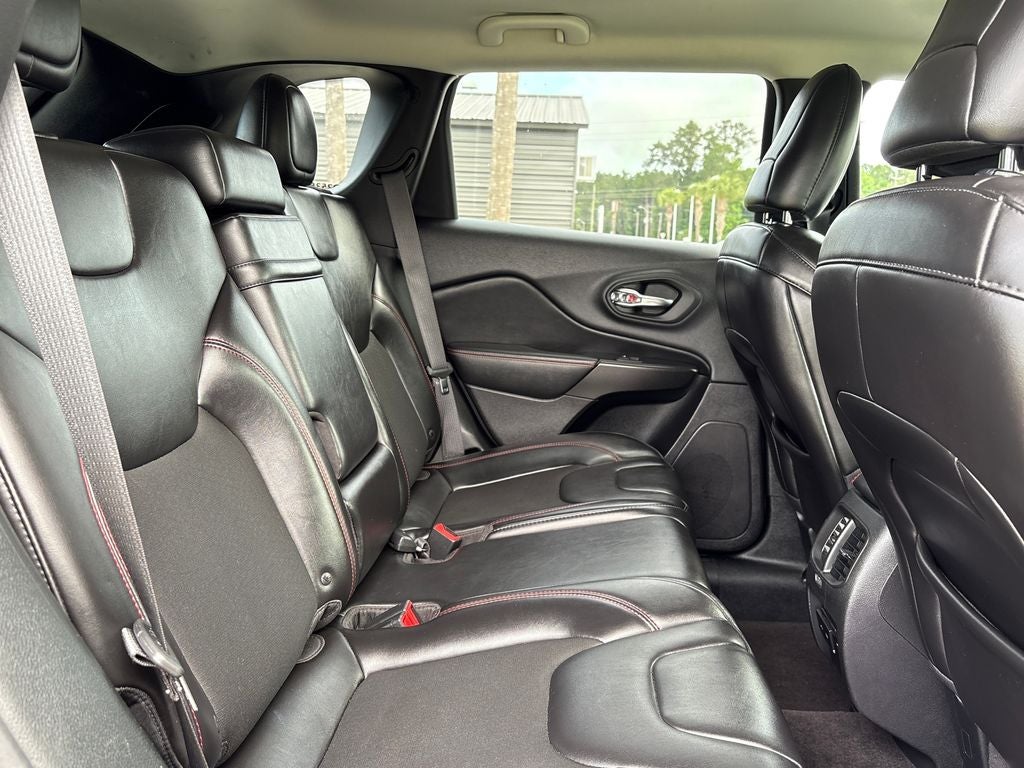 2019 Jeep Cherokee Trailhawk