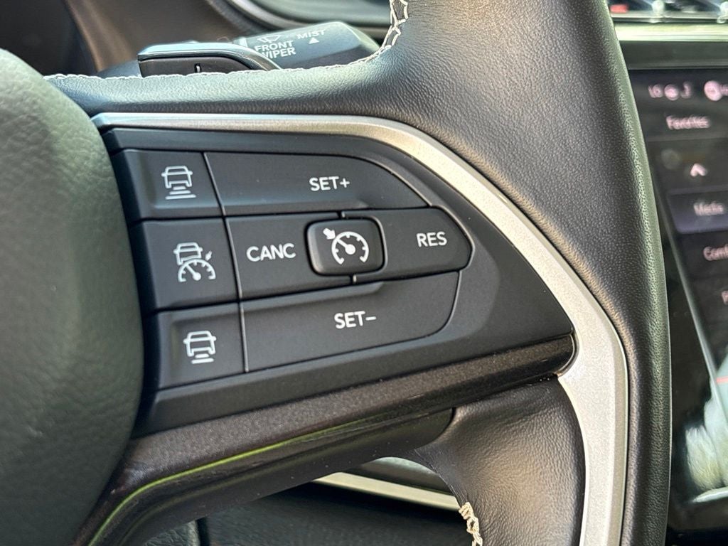 2021 Jeep Grand Cherokee L Laredo