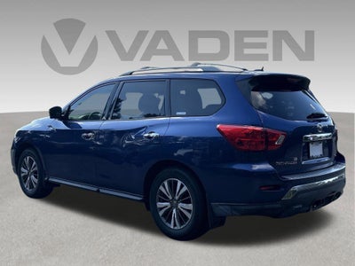 2017 Nissan Pathfinder SL