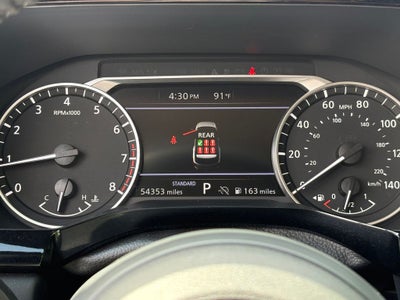 2025 Nissan Pathfinder SV
