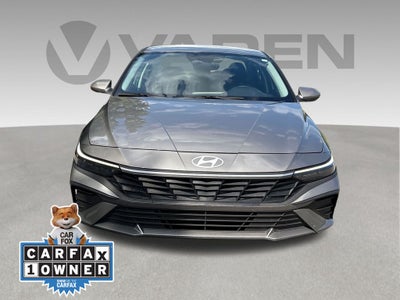 2025 Hyundai Elantra SE