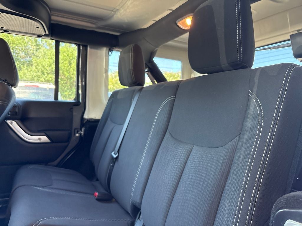 2018 Jeep Wrangler JK Unlimited Sahara