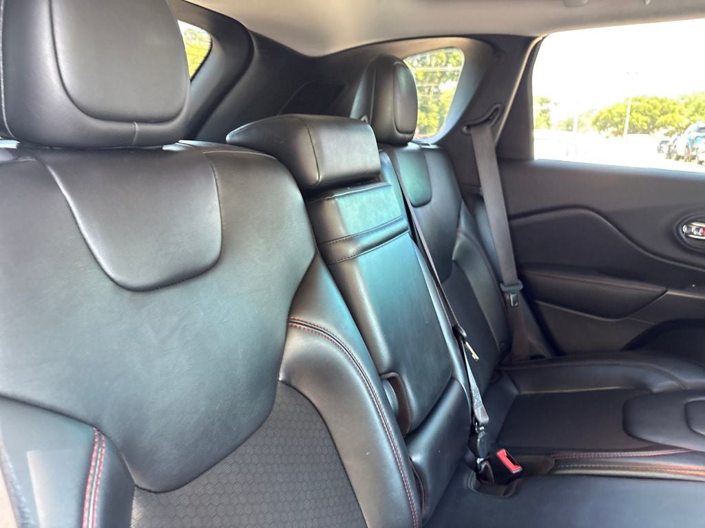 2019 Jeep Cherokee Trailhawk