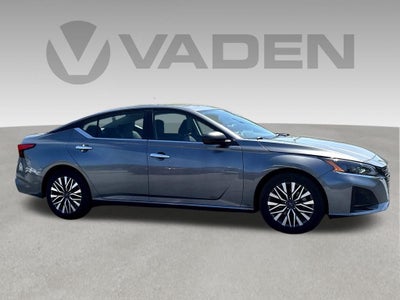 2024 Nissan Altima SV