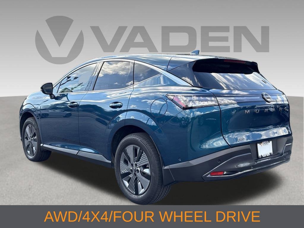 2025 Nissan Murano SL