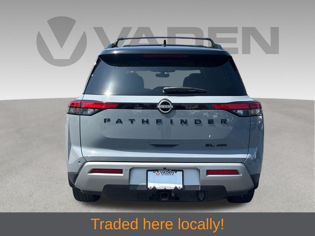 2023 Nissan Pathfinder SL