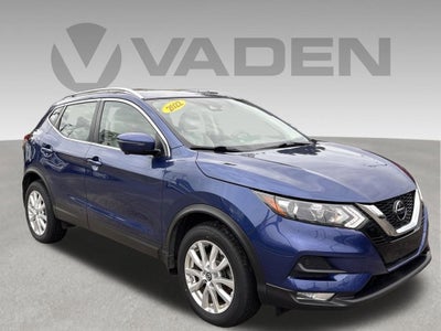 2022 Nissan Rogue Sport SV