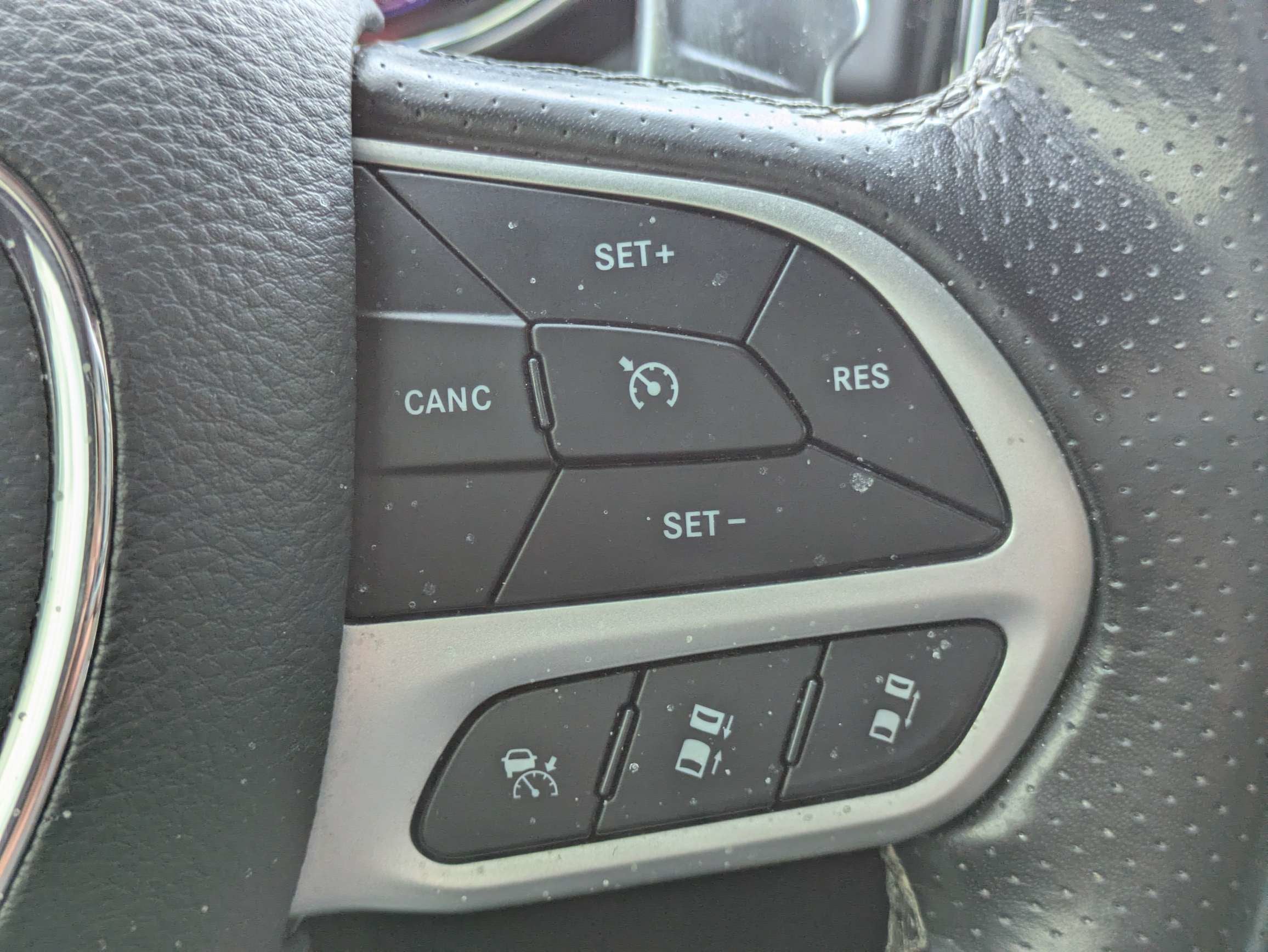 2021 Jeep Grand Cherokee SRT
