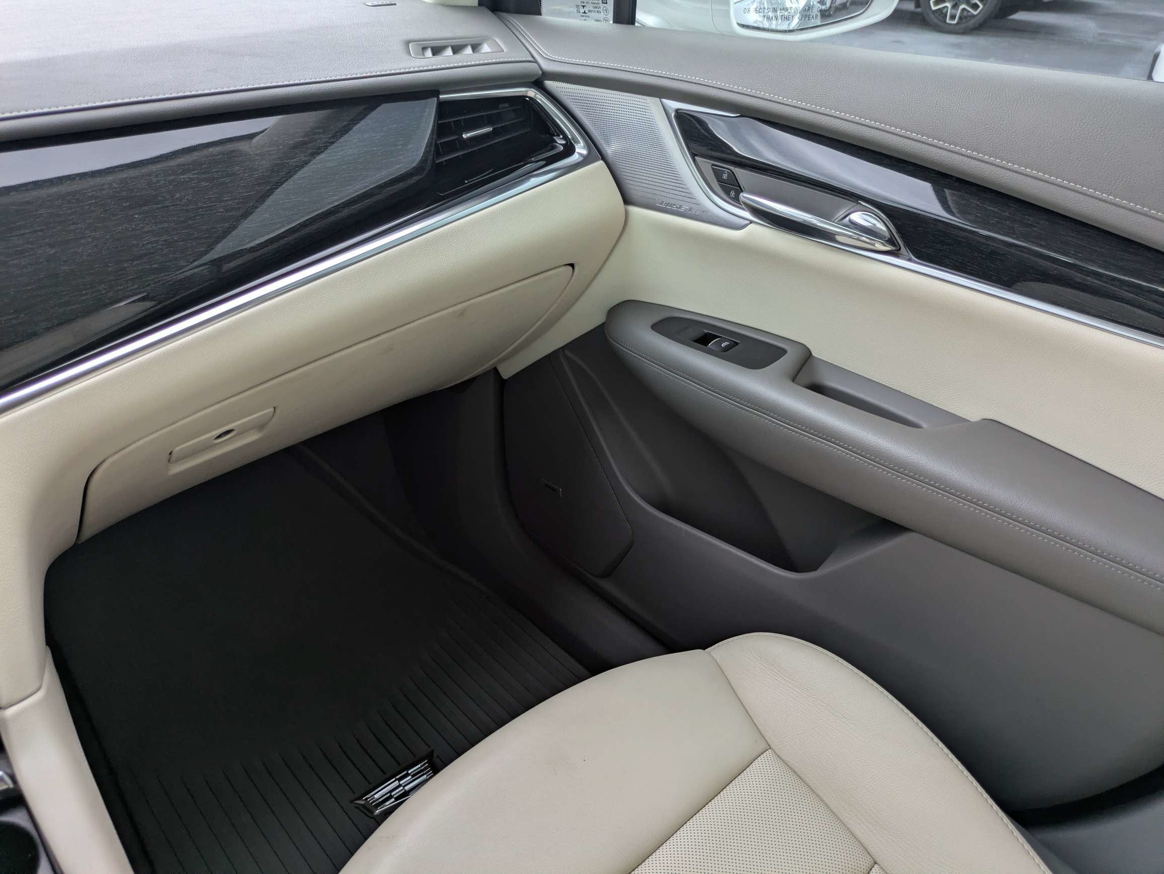 2020 Cadillac XT6 FWD Premium Luxury