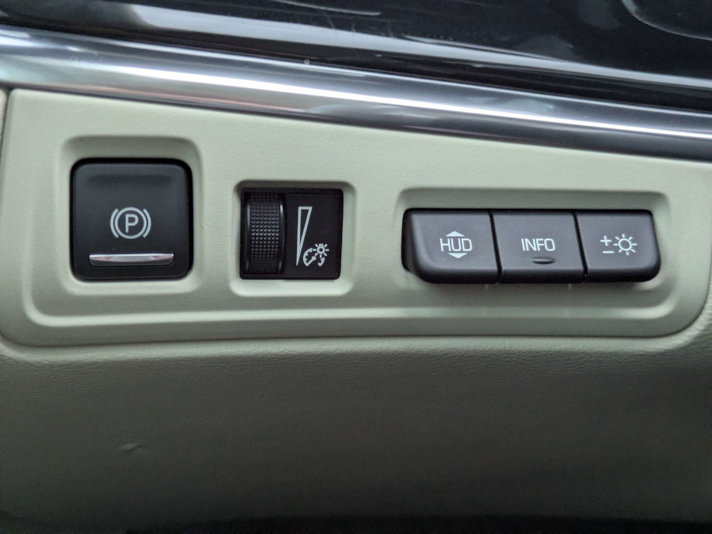 2020 Cadillac XT6 FWD Premium Luxury