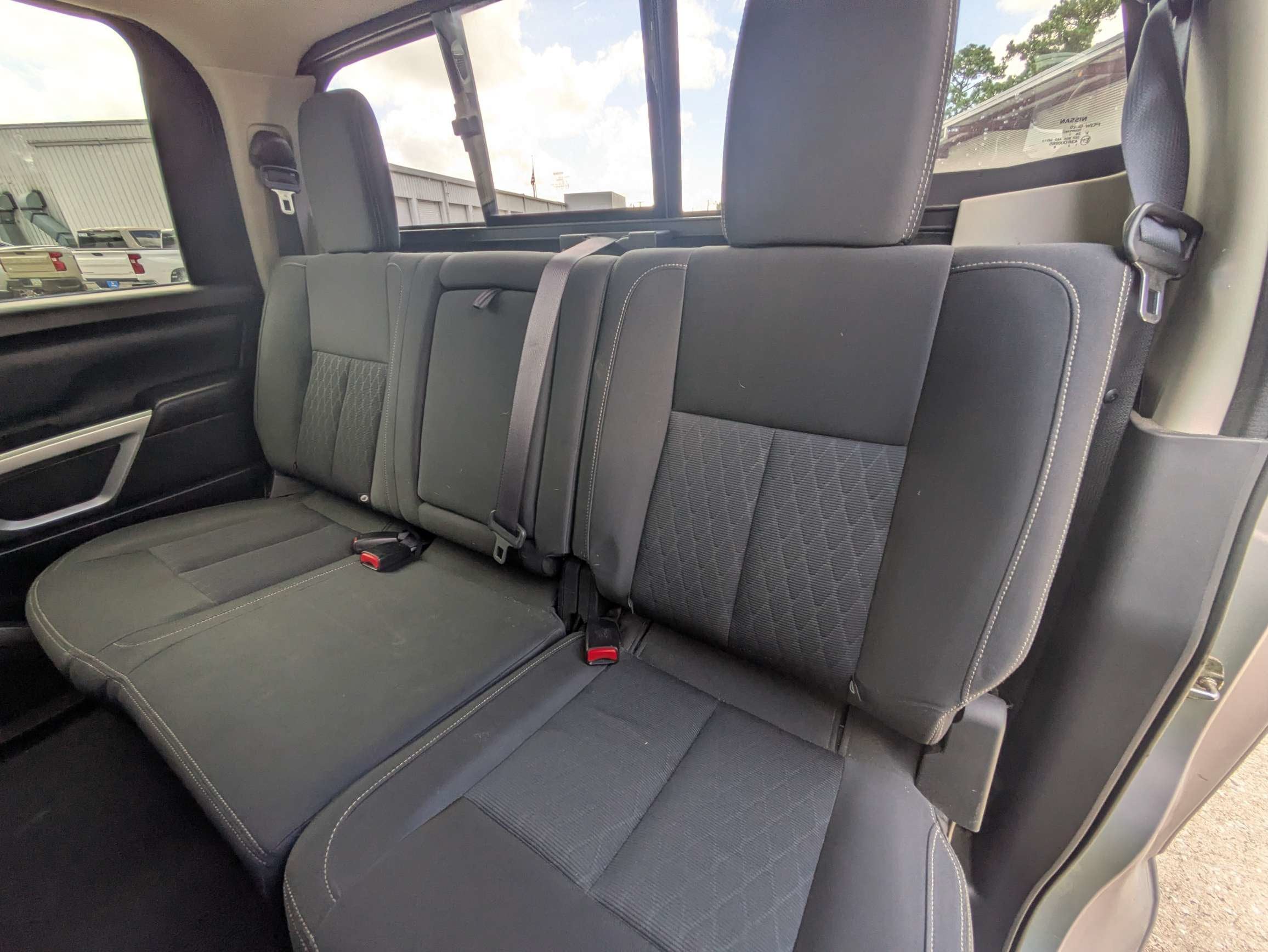 2018 Nissan Titan SV