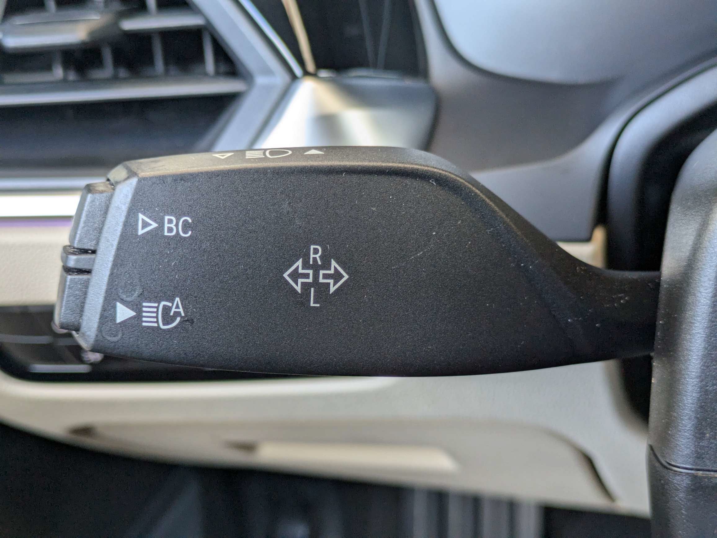 2021 BMW 3 Series 330i