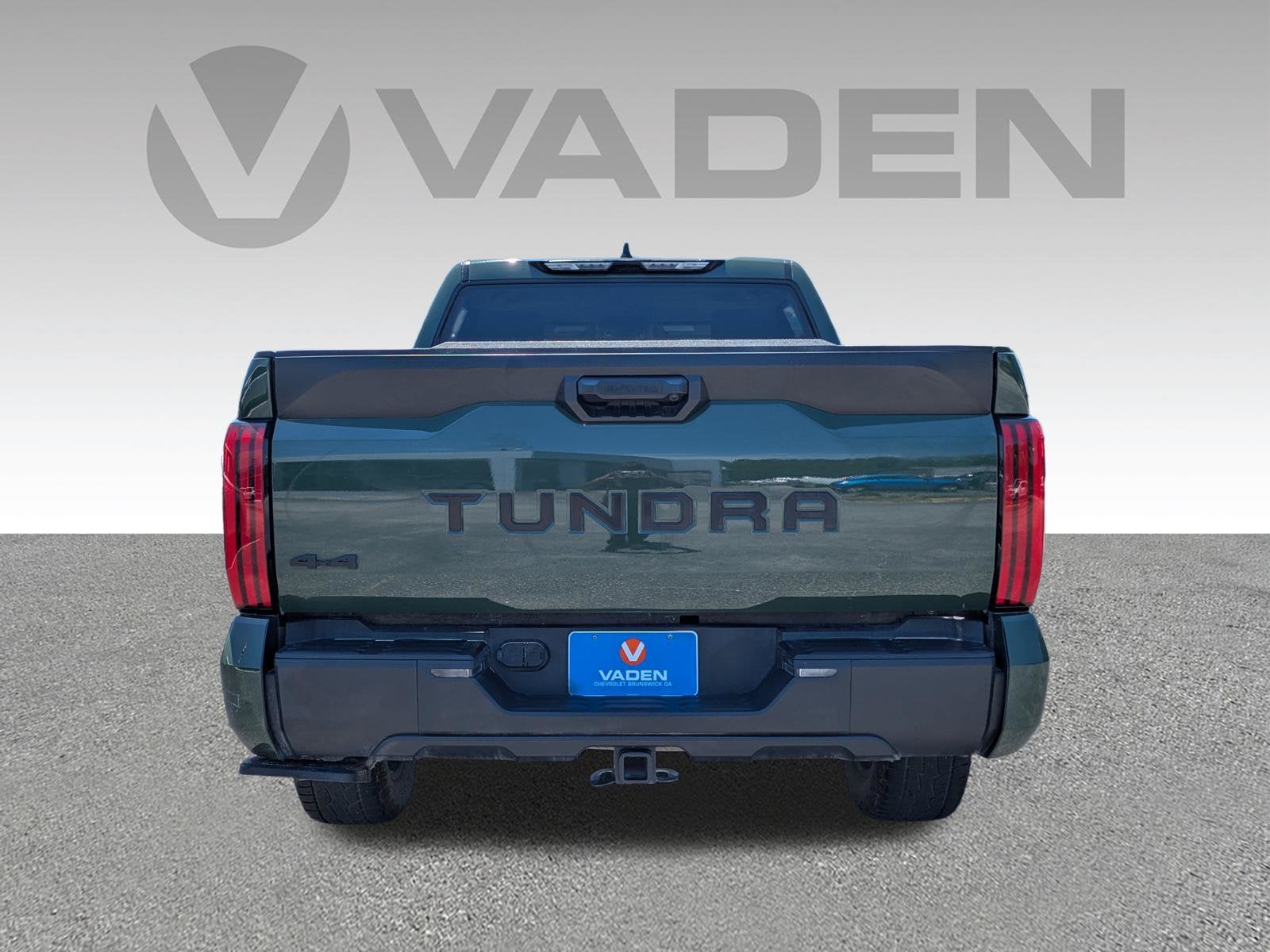 2023 Toyota Tundra 4WD SR5