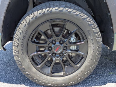 2023 Toyota Tundra 4WD SR5