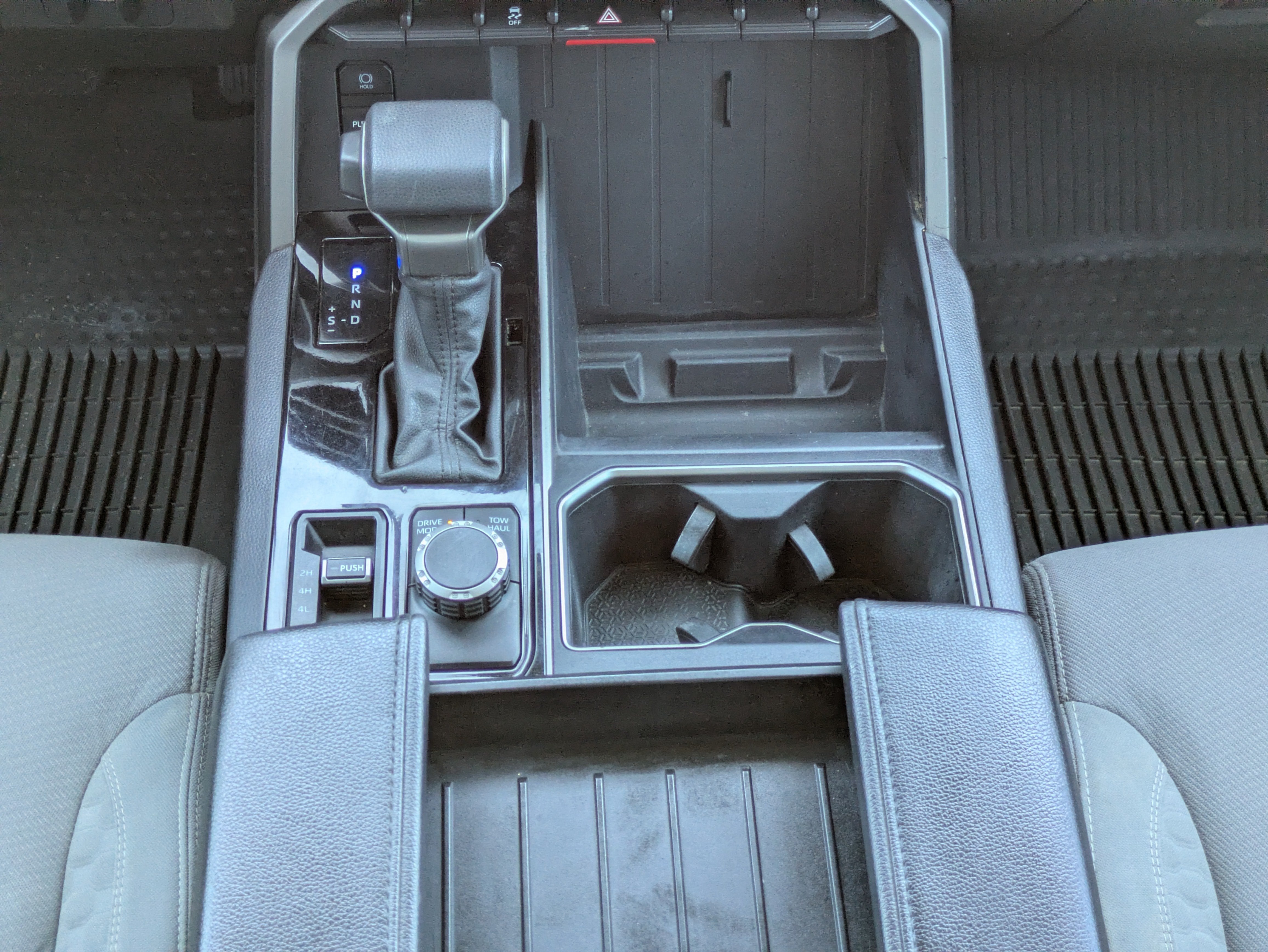 2023 Toyota Tundra 4WD SR5