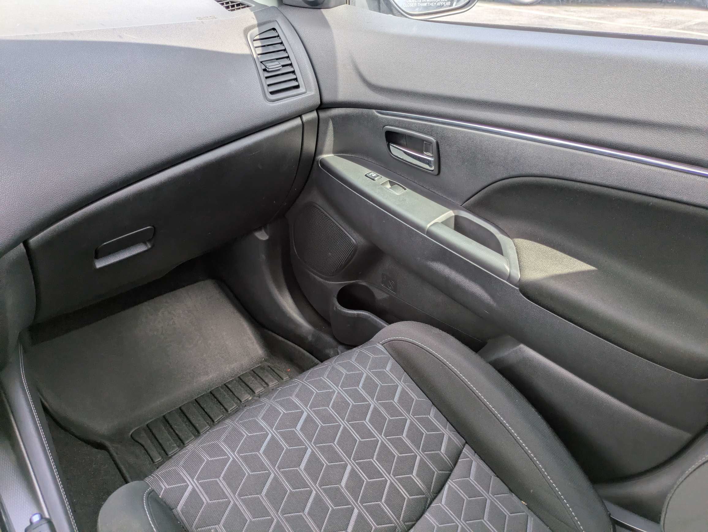 2024 Mitsubishi Outlander Sport S