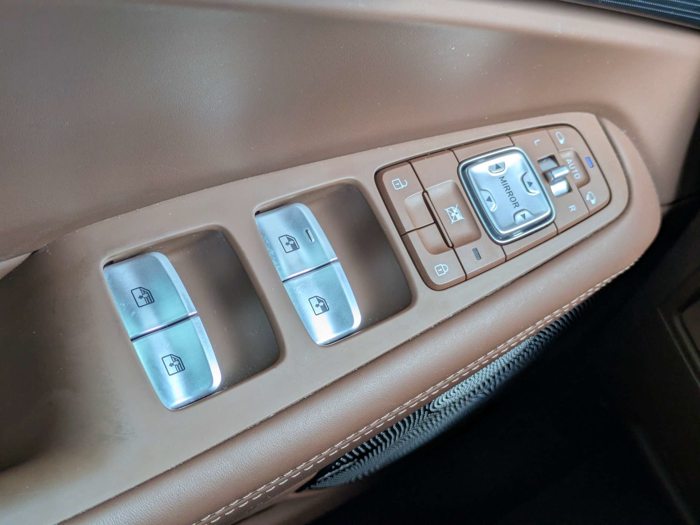 2020 Genesis G90 5.0L Ultimate
