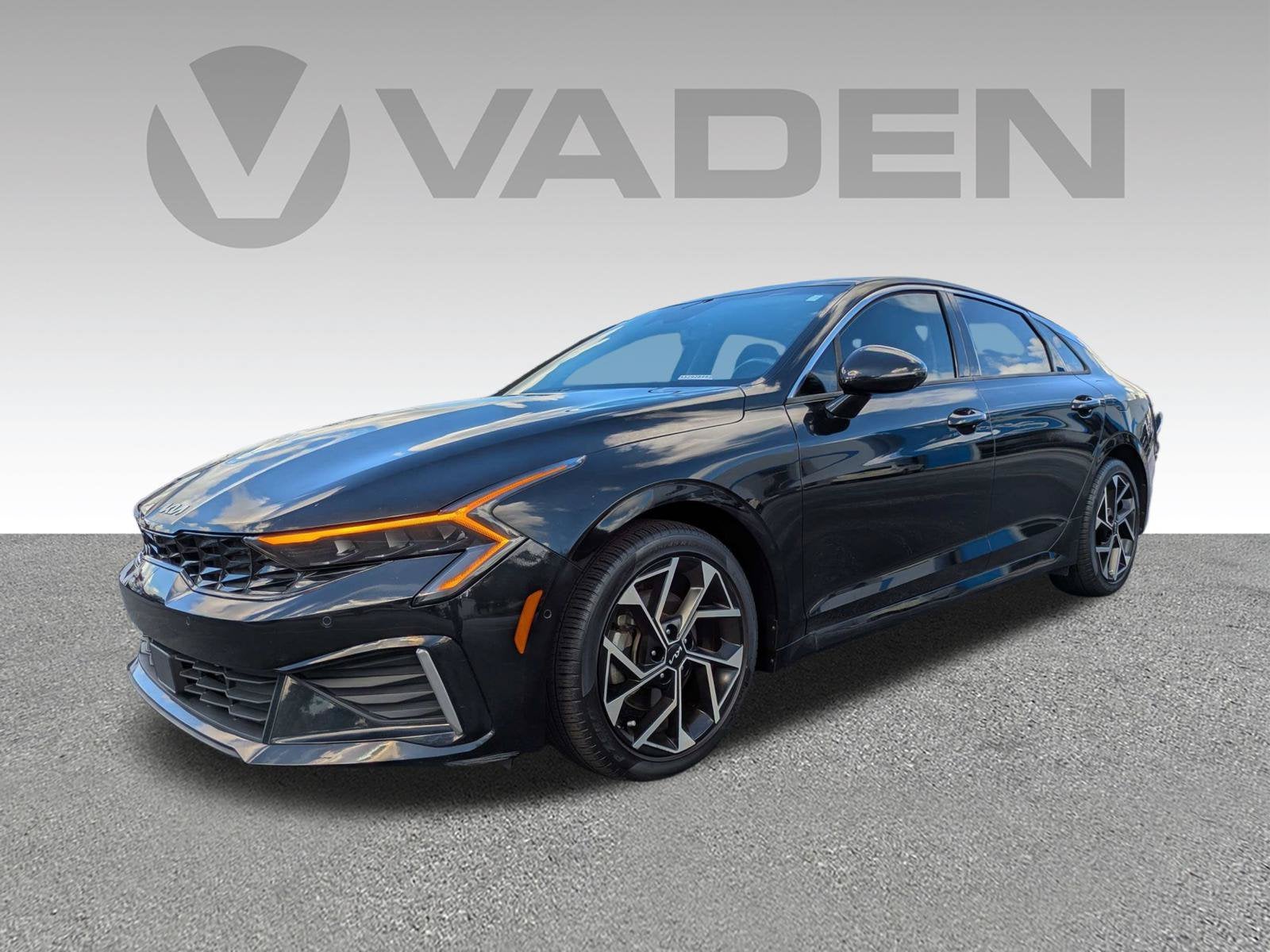 2025 Kia K5 EX