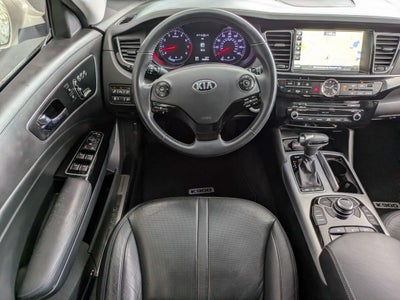 2017 Kia K900 Premium