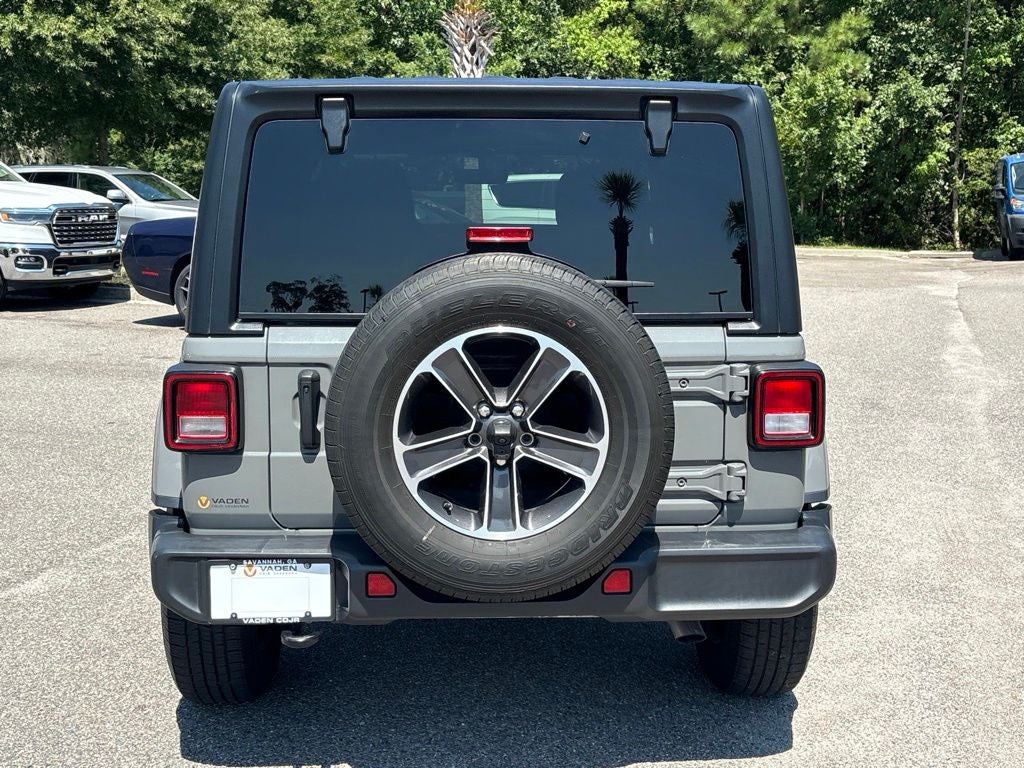 2023 Jeep Wrangler 4-Door Sahara 4x4