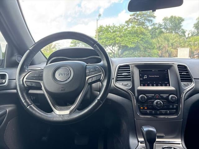 2020 Jeep Grand Cherokee Laredo 4x2