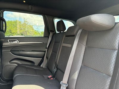 2020 Jeep Grand Cherokee Laredo 4x2